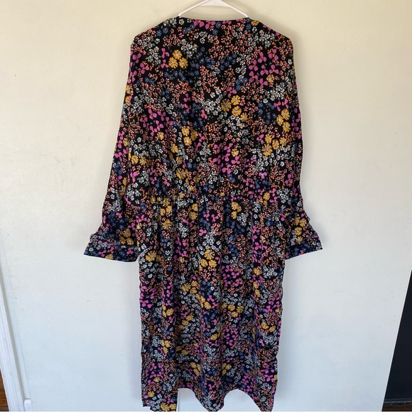 Nasty Gal plus size multi floral midi dress plus size 20 NEW! - Picture 7 of 10